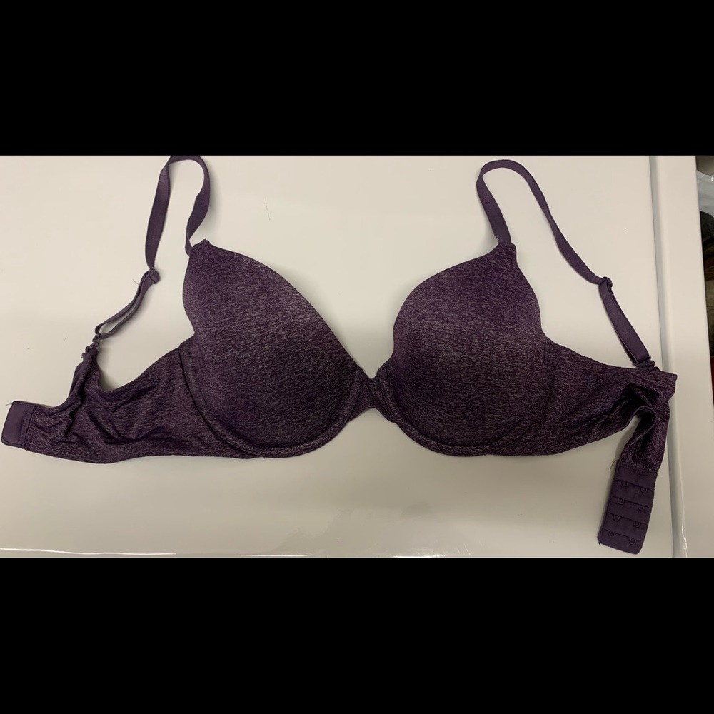 Victoria’s Secret Semi Demi Sz 34D